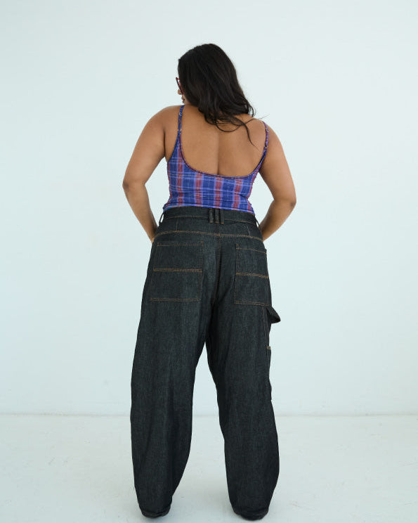 Reversible Mesh Tank