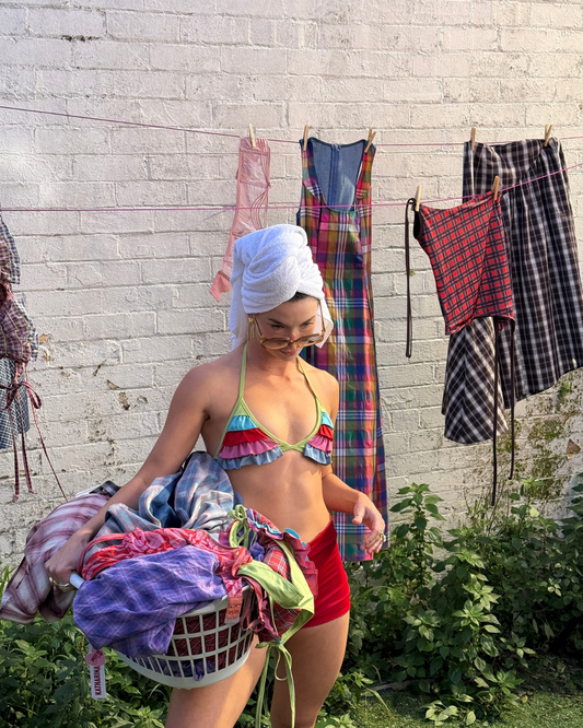 A DAY ON SET WITH KATHARINA