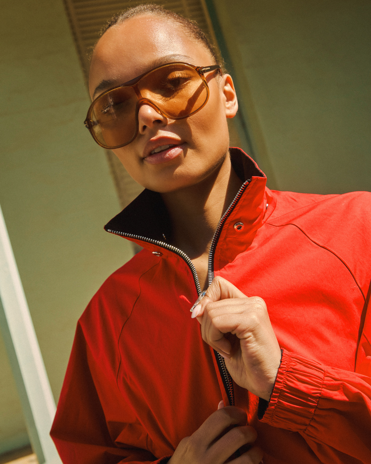 Reversible Bomber